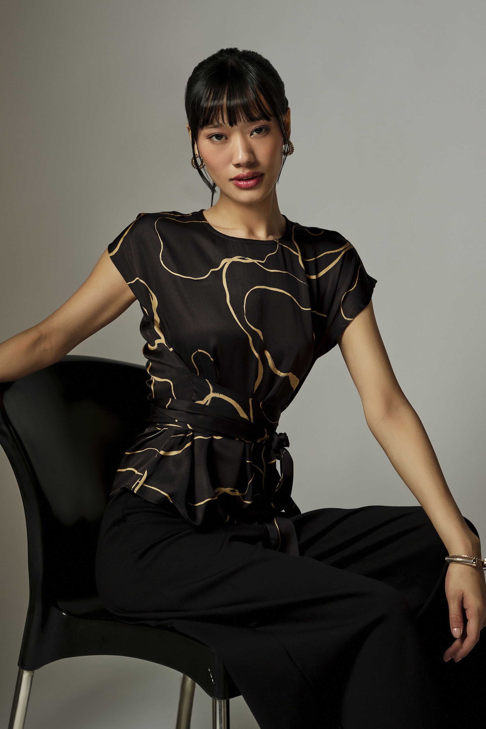 Black & Gold Abstract Print Modal Top, Black, image 2